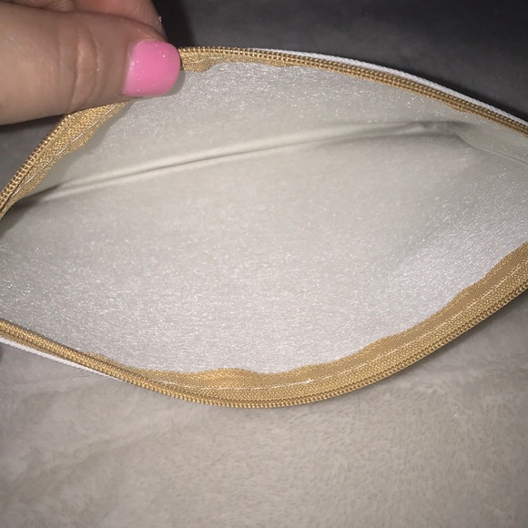 boho makeup leaves/floral cosmetic bag NWOT🌾 - Picture 3 of 4